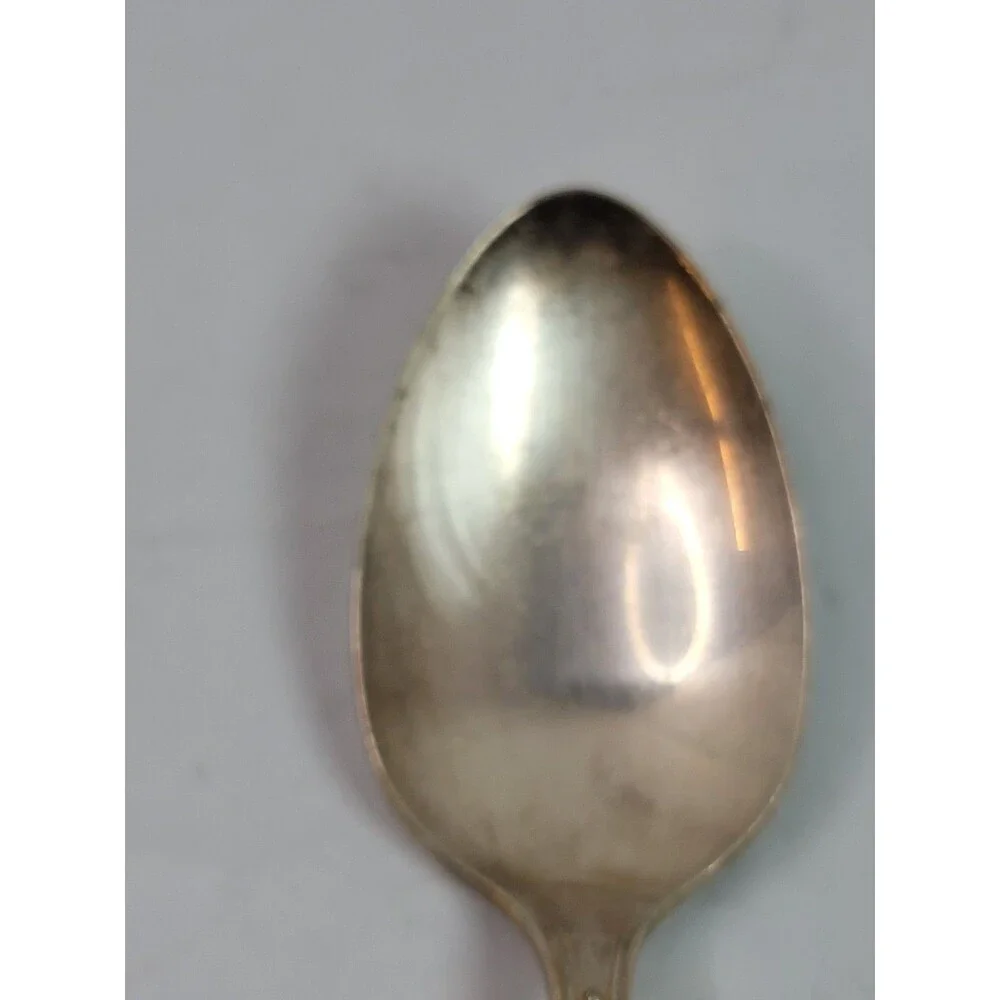 Vintage 1946 Oneida Community Tudor Plate Queen Bess II Silverplate Spoon